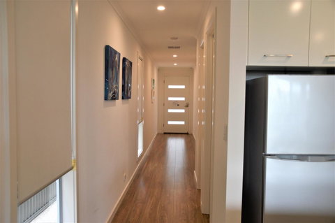 Eastern Breeze - Accommodation Noosa 6