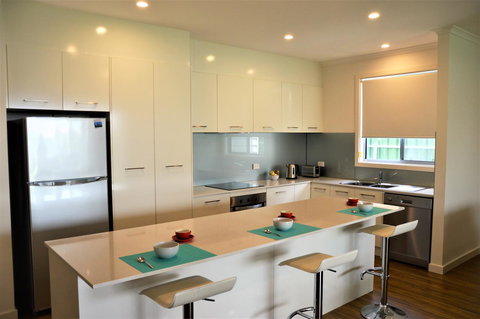 Eastern Breeze - Accommodation Noosa 0