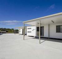Rocks Retreat Cabin - Dolphin - Accommodation Noosa