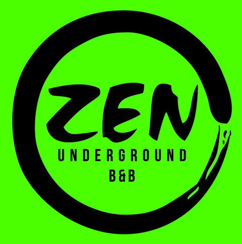 Zen Underground B&B - Accommodation Noosa 0