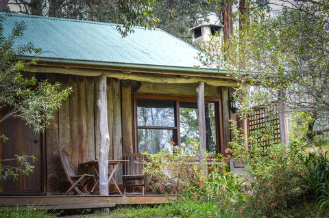 Ghost Hill Road Retreat - Accommodation Noosa 9