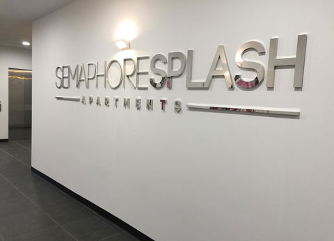 Semaphore Splash Apartments - Accommodation Noosa 12