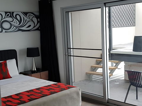 Semaphore Splash Apartments - Accommodation Noosa 9