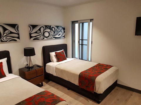 Semaphore Splash Apartments - Accommodation Noosa 7