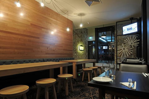 Mansfield Park Hotel - Accommodation Noosa 5