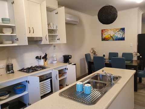 Explore Adelaide, Gawler, The Barossa And Clare Valleys All-in-one - Accommodation Noosa 7
