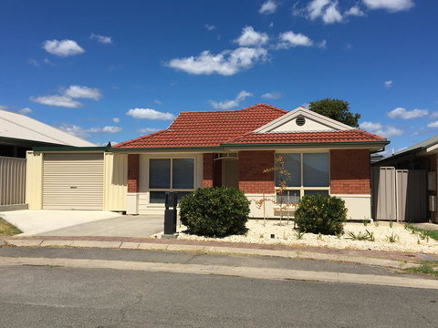 Windsor Gardens Home - Accommodation Noosa 18