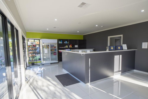 Paringa Resort - Accommodation Noosa 10