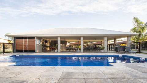 Paringa Resort - Accommodation Noosa 1