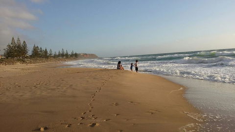 Beachside Escape On The Esplanade - Accommodation Noosa 1