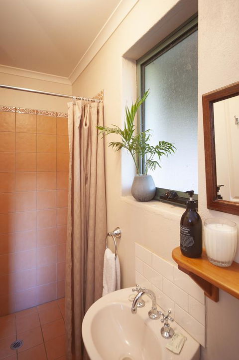 Angaston Saleyards Luxury Accommodation - Accommodation Noosa 10