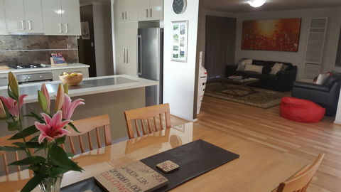 Jacaranda Homestay - Accommodation Noosa 3