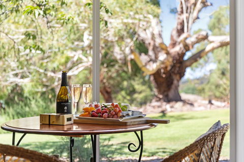 Adelaide Hills Retreats - Accommodation Noosa 3