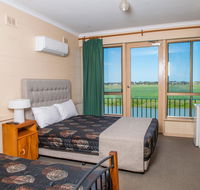 Tailem Bend Riverside Hotel - Accommodation Noosa