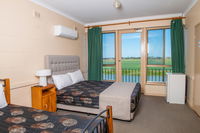 Book Tailem Bend Accommodation Vacations Accommodation Noosa Accommodation Noosa