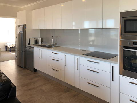 Beachview - Accommodation Noosa 11