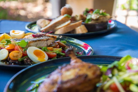 Mick O\'Sheas - Accommodation Noosa 41