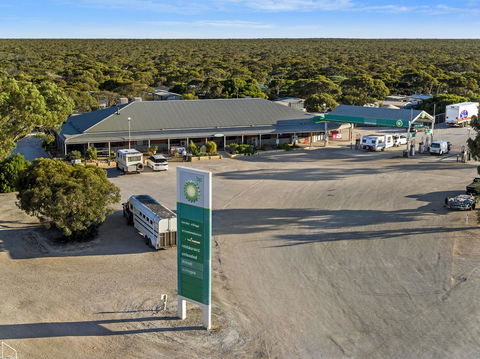 Border Village Roadhouse - Accommodation Noosa 17