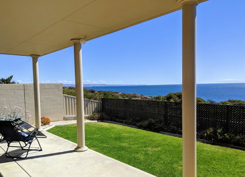 Ochre Point Beach House On Moana Seafront - Accommodation Noosa 17