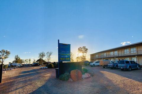 Opal Inn Hotel, Motel, Caravan Park - Accommodation Noosa 41