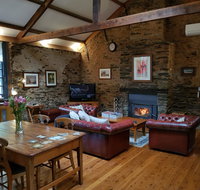 William Hunt's Retreat - Cypress Studio - Accommodation Noosa