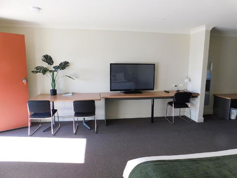 Alexander Cameron Suites - Accommodation Noosa 10