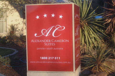 Alexander Cameron Suites - Accommodation Noosa 19