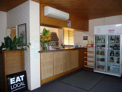 The Wine Vine Hotel - Accommodation Noosa 10