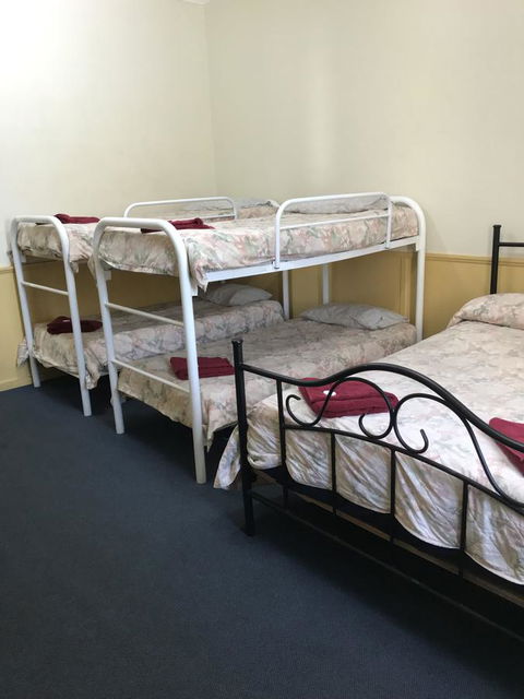 Travelway Motel - Accommodation Noosa 7