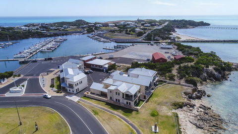 Robe Marina Accommodation - Accommodation Noosa 0