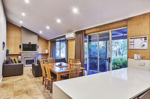 Eight Willows Retreat - Accommodation Noosa 11