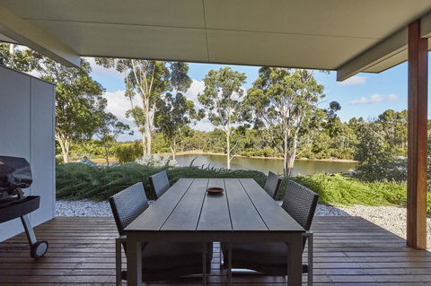 Eight Willows Retreat - Accommodation Noosa 4