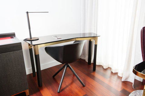 QT Perth - Accommodation Noosa 2