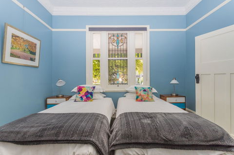 Blue Door Apartments - Accommodation Noosa 8