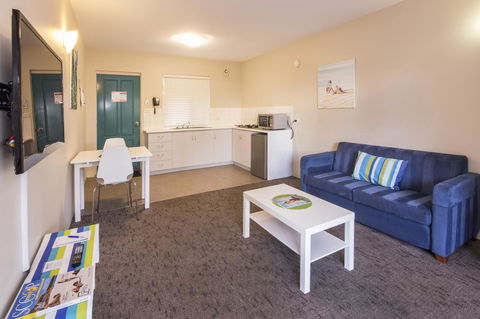 Broadwater Resort WA Tourism Awards 2024 Gold Winner - Accommodation Noosa 24
