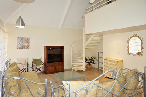 Osprey Holiday Village Unit 110 - Accommodation Noosa 5