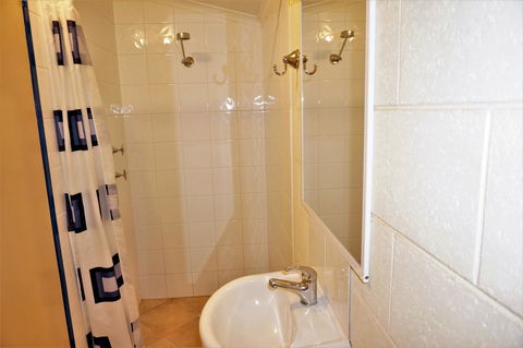 Osprey Holiday Village Unit 110 - Accommodation Noosa 19