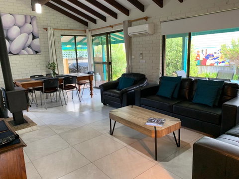 Beachside Prevelly Villas - Accommodation Noosa 3