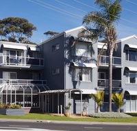 Mollymook Cove Apartments - Accommodation Noosa