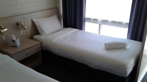 Junee Motor Inn - Accommodation Noosa 4