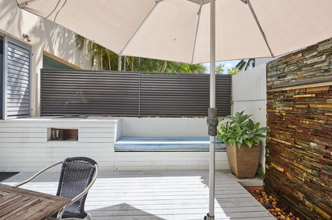 Waves Byron Bay - Accommodation Noosa 37