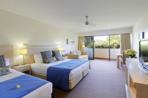 Waves Byron Bay - Accommodation Noosa 23