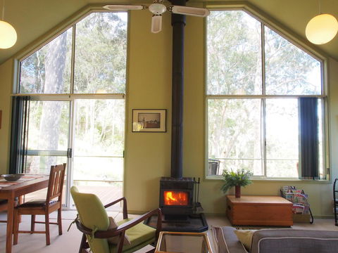 Bundle Hill Cottages - Accommodation Noosa 13