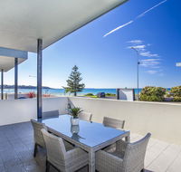 Beachfront Apartment Unit 2 - Accommodation Noosa