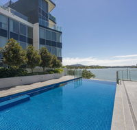 Accommodate Canberra - Lakefront - Accommodation Noosa