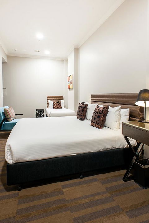57Hotel - Accommodation Noosa 2
