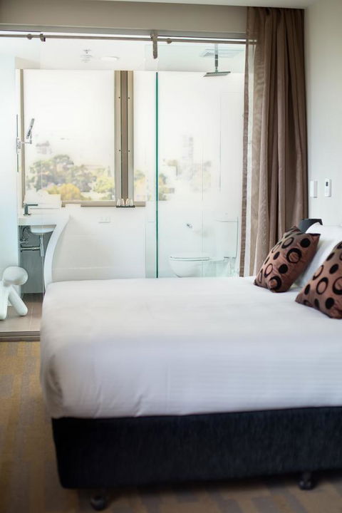 57Hotel - Accommodation Noosa 34