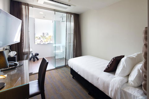 57Hotel - Accommodation Noosa 13
