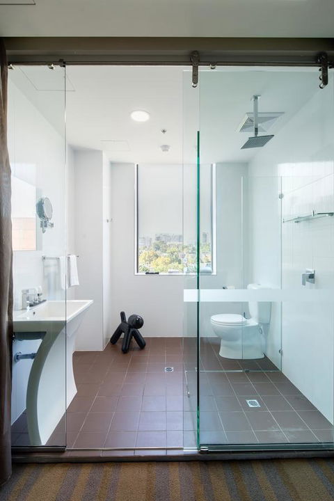 57Hotel - Accommodation Noosa 12