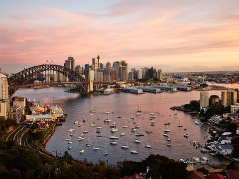 View Sydney - Accommodation Noosa 19
